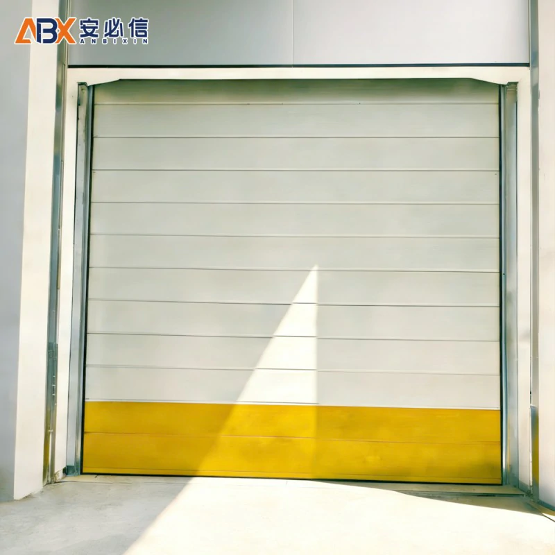 四平钢制滑升门